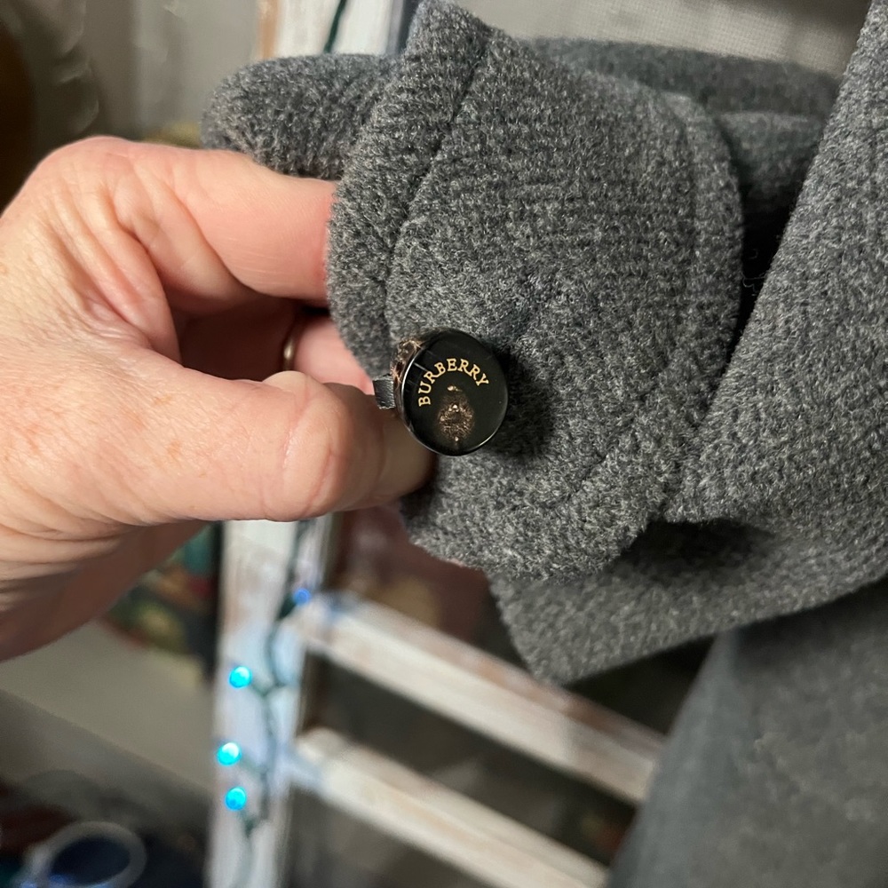Burberry Toggle Grey Wool Coat - Picture 3 of 15